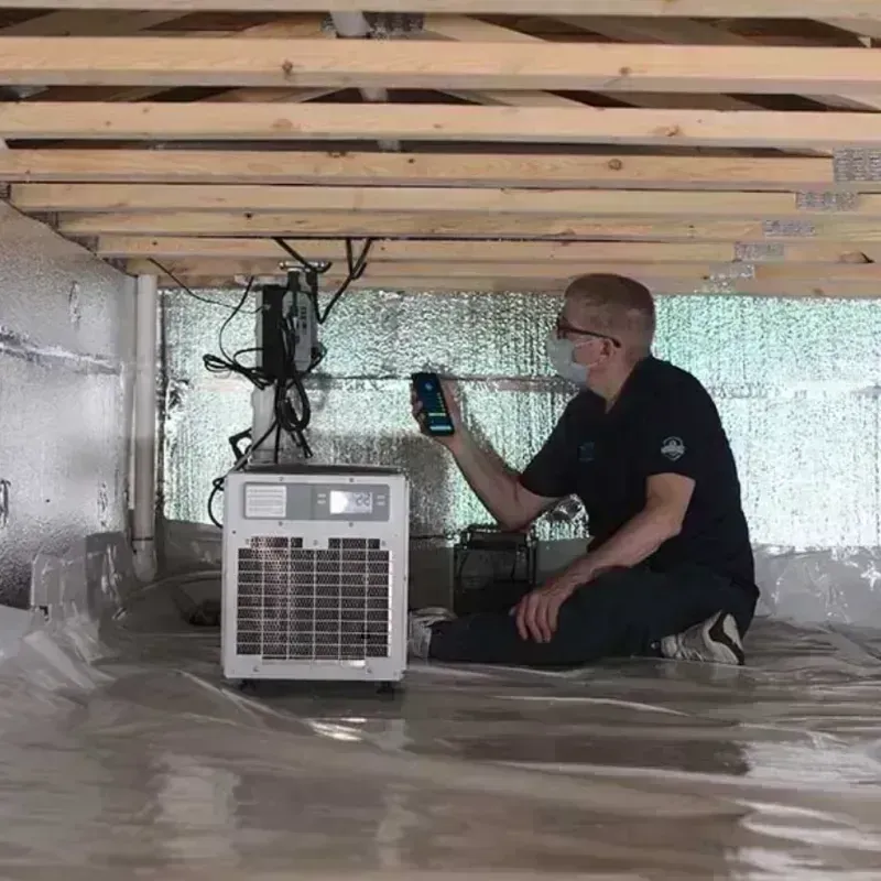 Crawl Space Water Removal Service in Sweetwater, FL